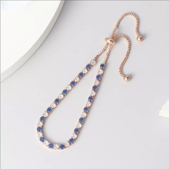 🦩Sparkly bracelet bangle🦩 - Picture 3 of 4